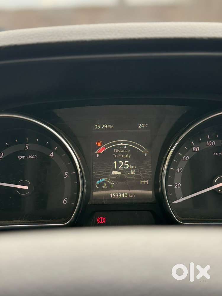 Tata Hexa 2.2 Xt 4x2 7 Str, 2017, Diesel