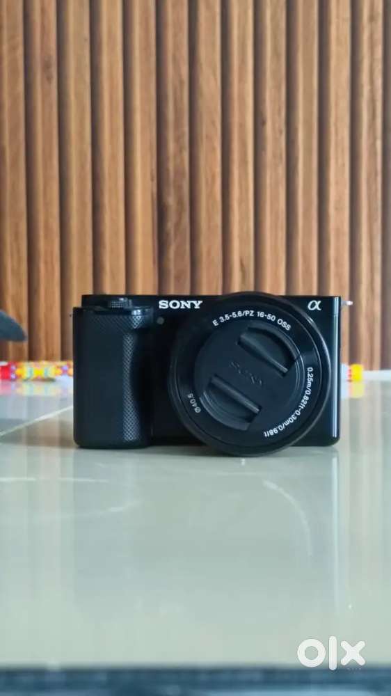 Sony ZV E10