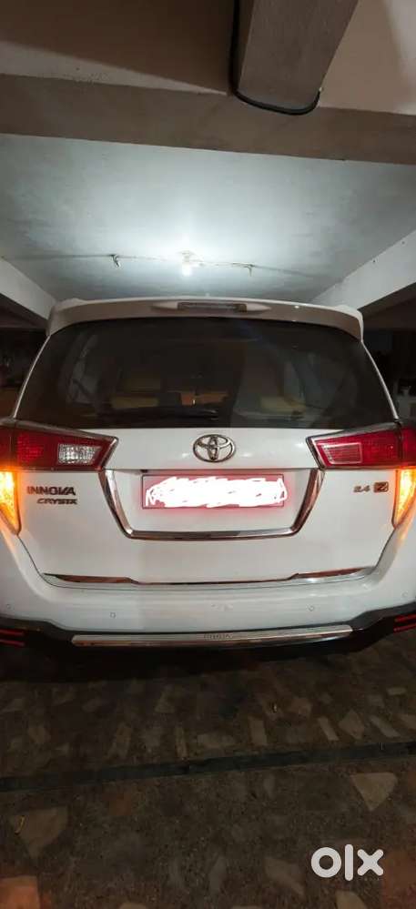 Toyota Innova Crysta 2 Diesel