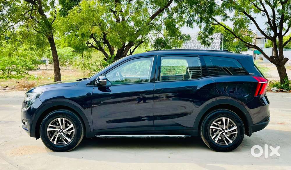 Mahindra Xuv700 2.2 Ax 7 Diesel At Str, 2025, Diesel