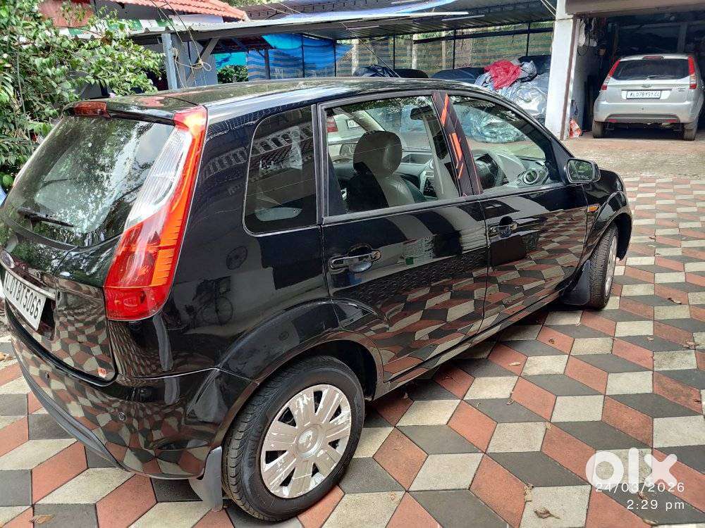 Ford Figo 1.2p Titanium Mt, 2015