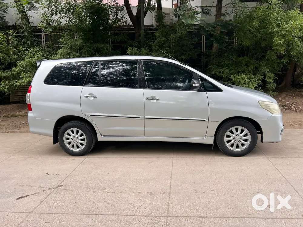 Toyota Innova 2013 Diesel Well Maintained