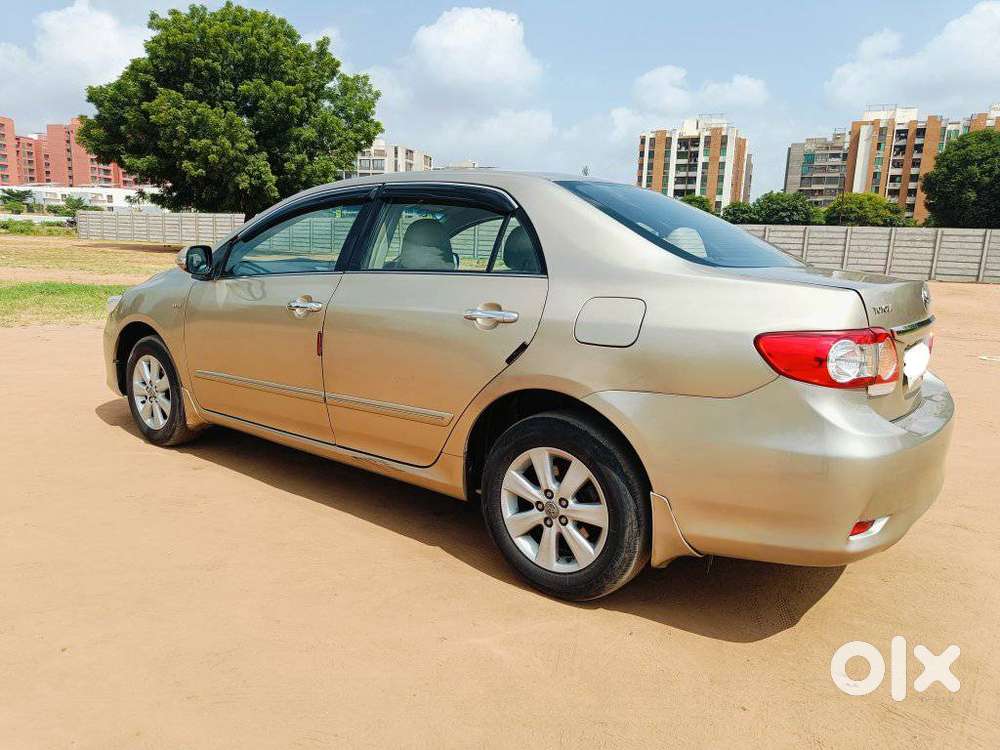 Toyota Corolla Altis G, 2013, Petrol