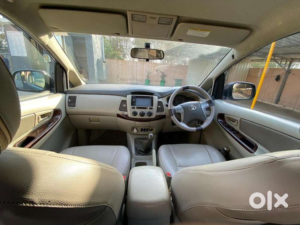 Toyota Innova 2014 Diesel Well Maintained