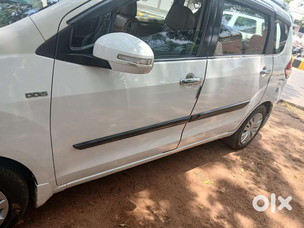 Maruti Suzuki Ertiga Vdi, 2014