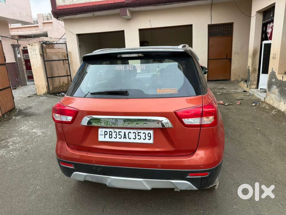 Maruti Suzuki Brezza 2018 Diesel 65000 Km Driven