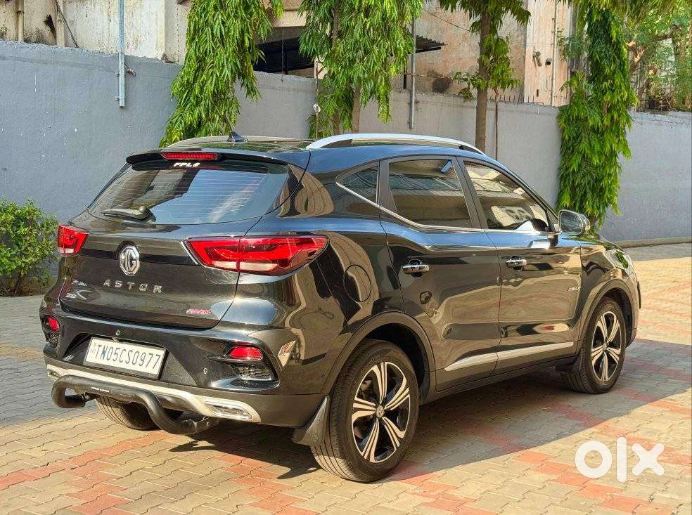 Mg Astor Smart Cvt Black Storm, 2024, Petrol