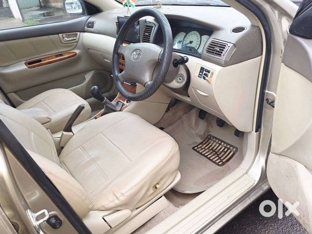 Toyota Corolla Executive (he), 2004, Petrol
