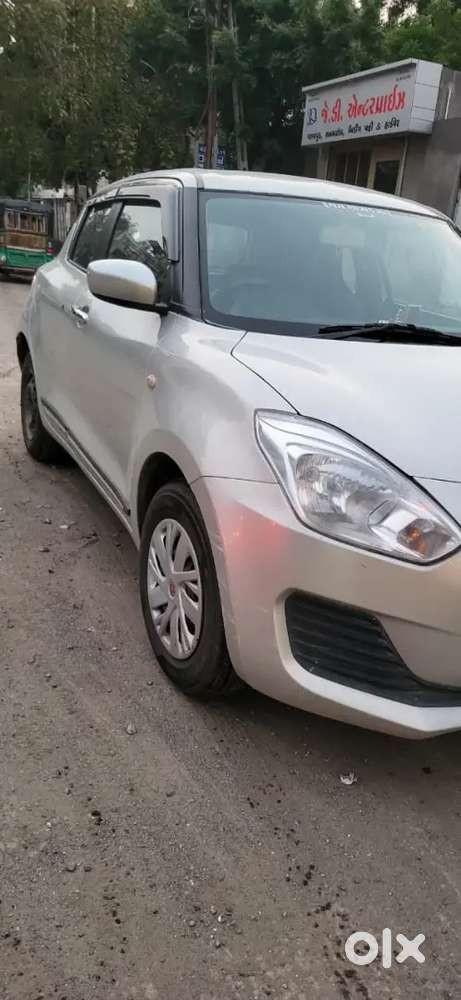 Maruti Suzuki Swift Lxi 2018