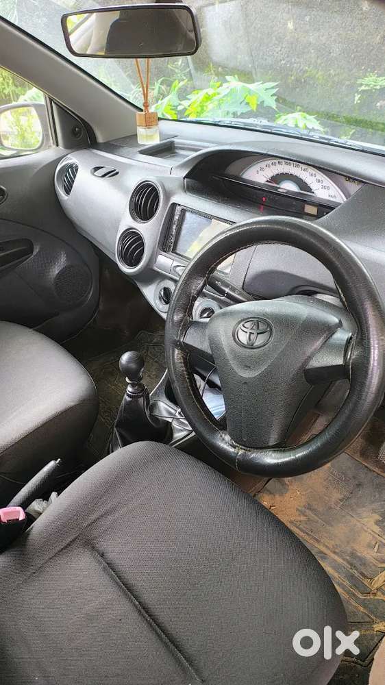 Toyota Etios Liva 2013 Diesel 146500 Km Driven