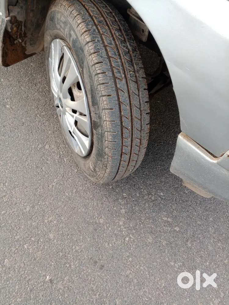 Maruti Suzuki Versa 2001