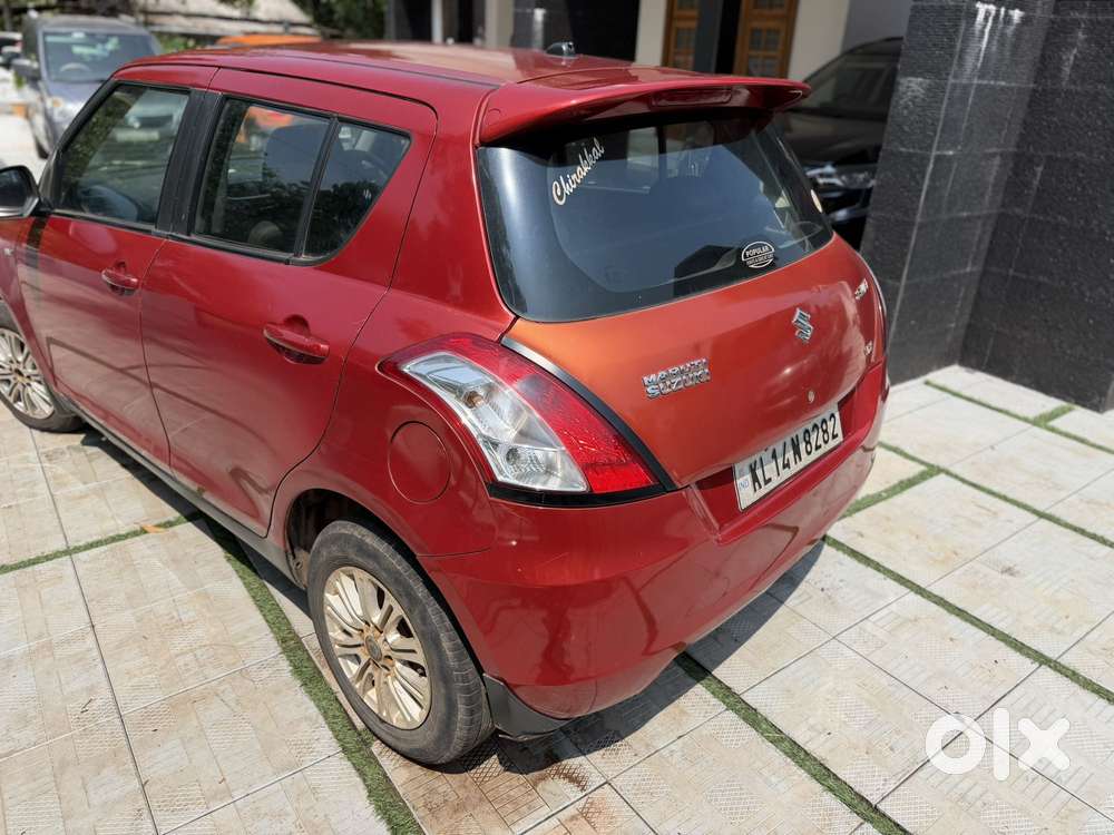 Maruti Suzuki Swift Vxi + Manual, 2013, Petrol