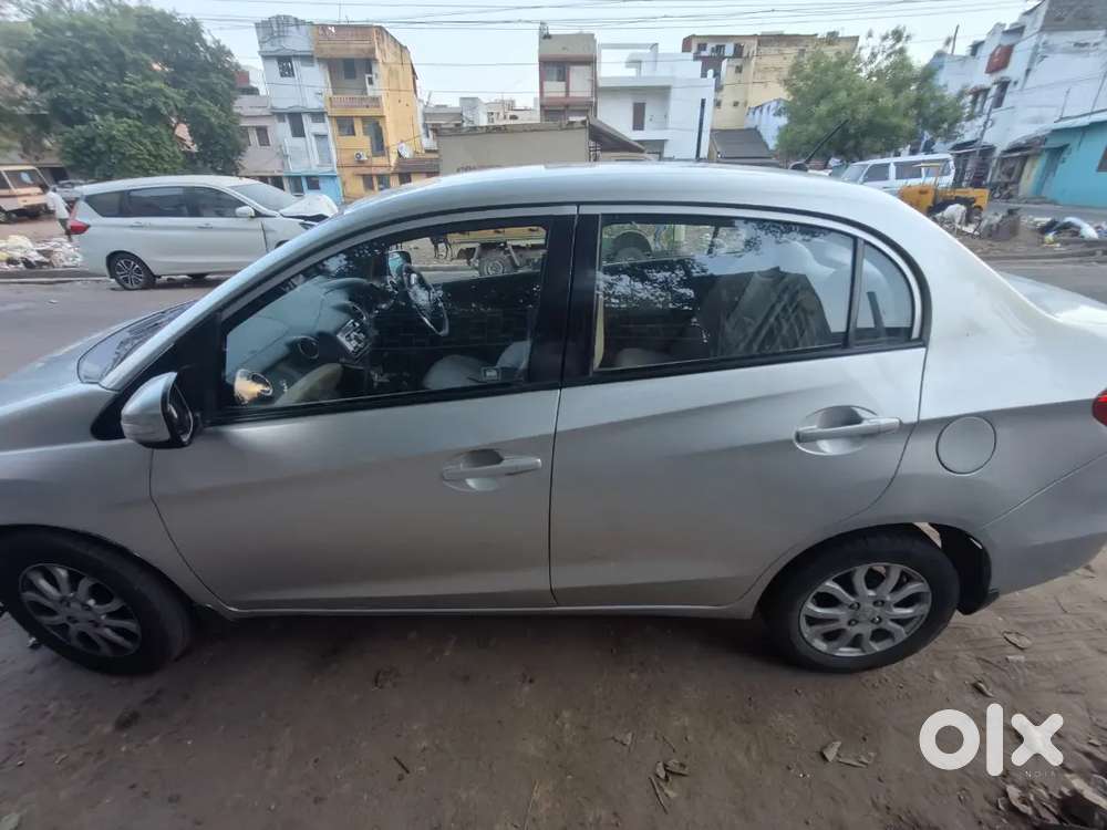 Honda Amaze 2013