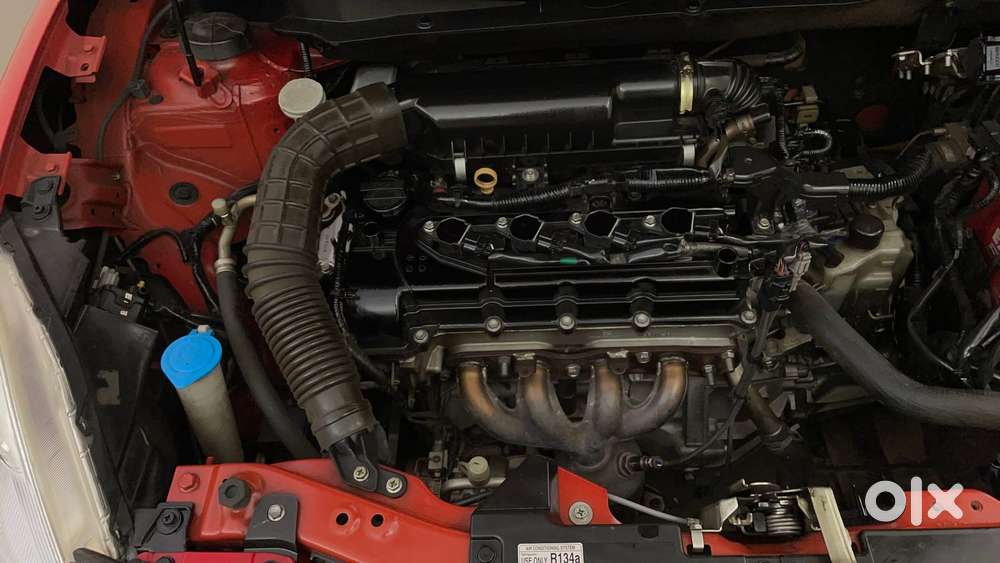 Maruti Suzuki Swift Amt Zxi, 2018, Petrol