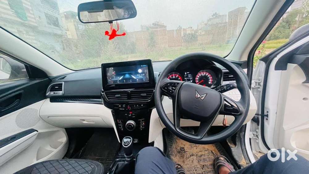 Mahindra Xuv 3xo 2025