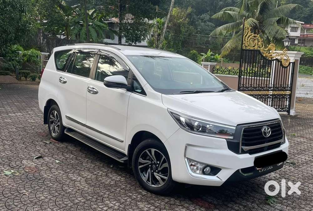 Toyota Innova Crysta Diesel 2024