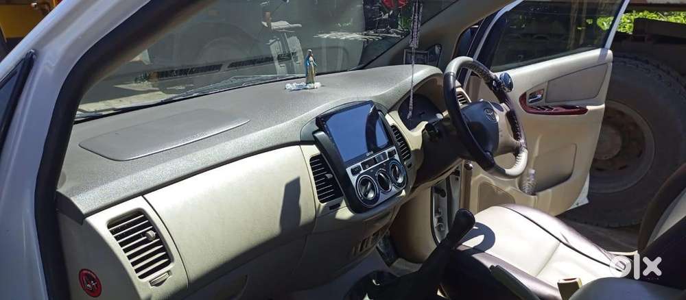 Toyota Innova 2.5 V 7 Str, 2006, Diesel