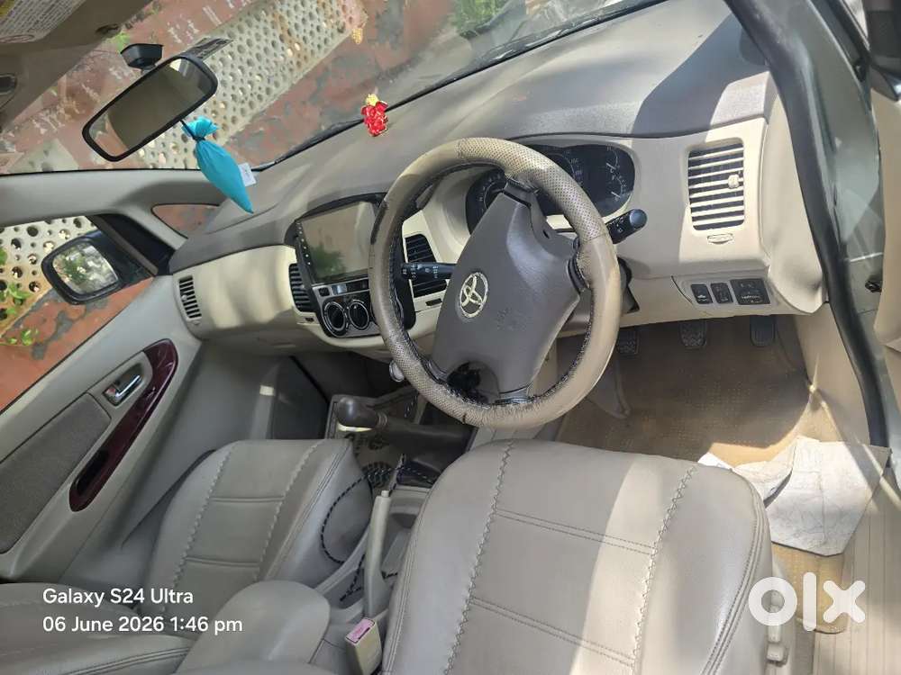 Toyota Innova 2006 Diesel 82000 Km Driven