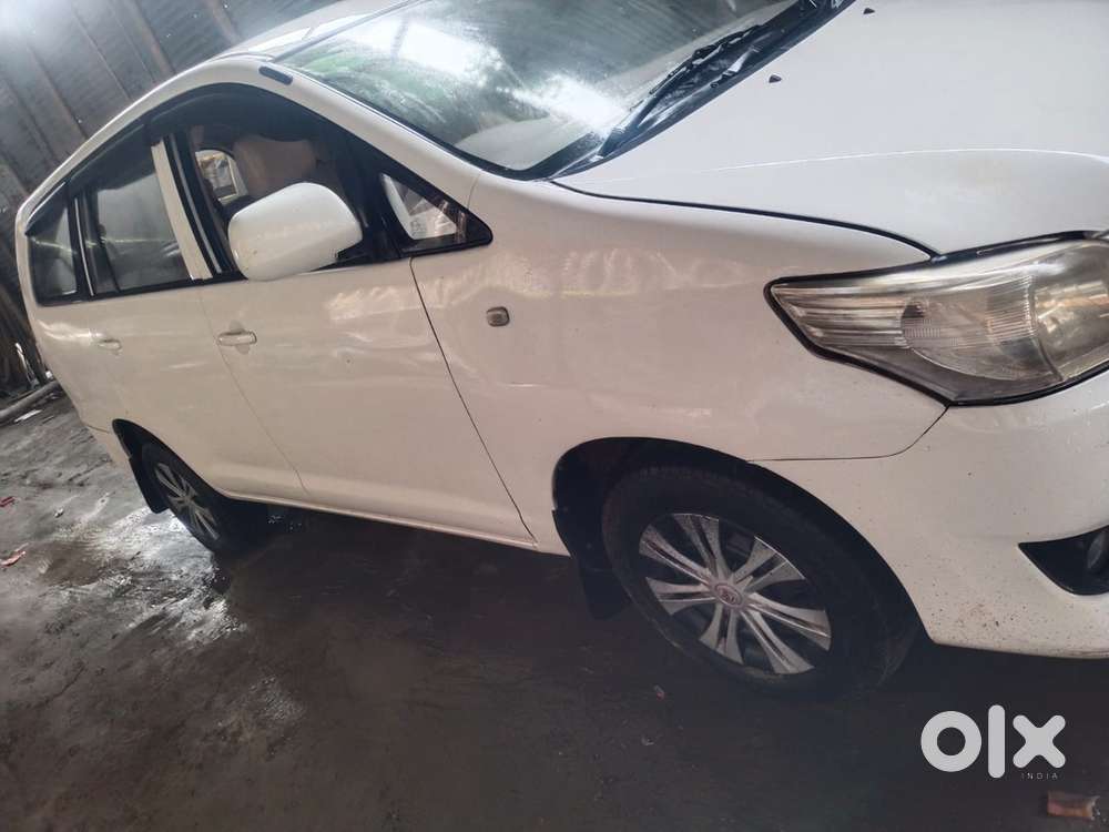 Toyota Innova Diesel 2013 Km