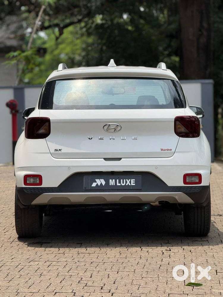 Hyundai Venue Sx Plus Turbo Dct, 2020, Petrol