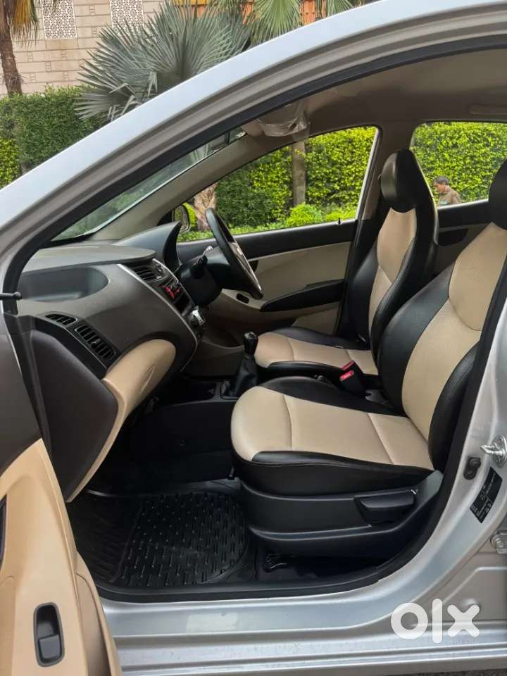 Hyundai Eon Era +, 2017, Petrol