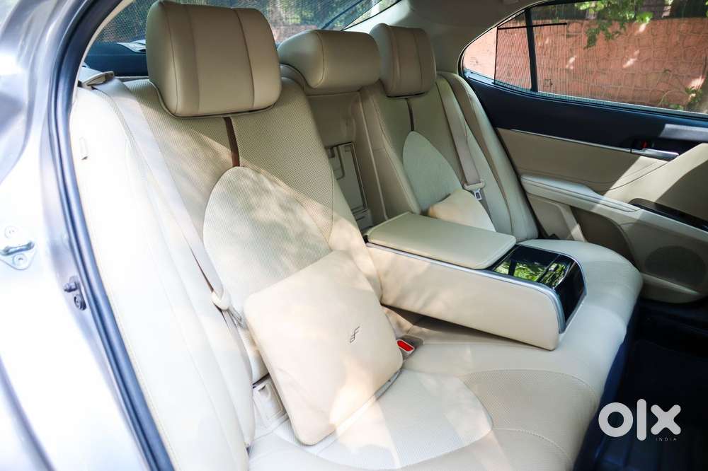 Toyota Camry 2.5 Hybrid, 2024, Petrol
