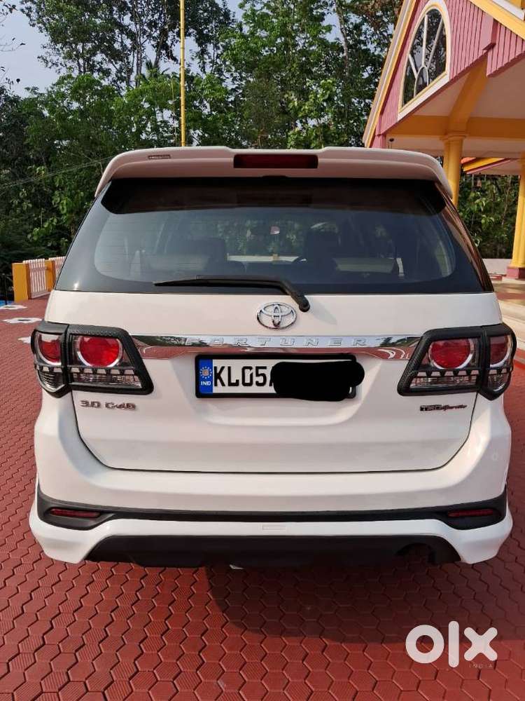 Toyota Fortuner 2011-2016 4x4 Mt, 2013, Diesel