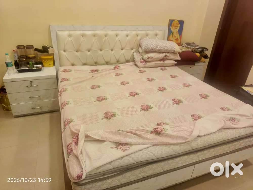For sell bed and two bedsheet storage cabinet with tree drawers