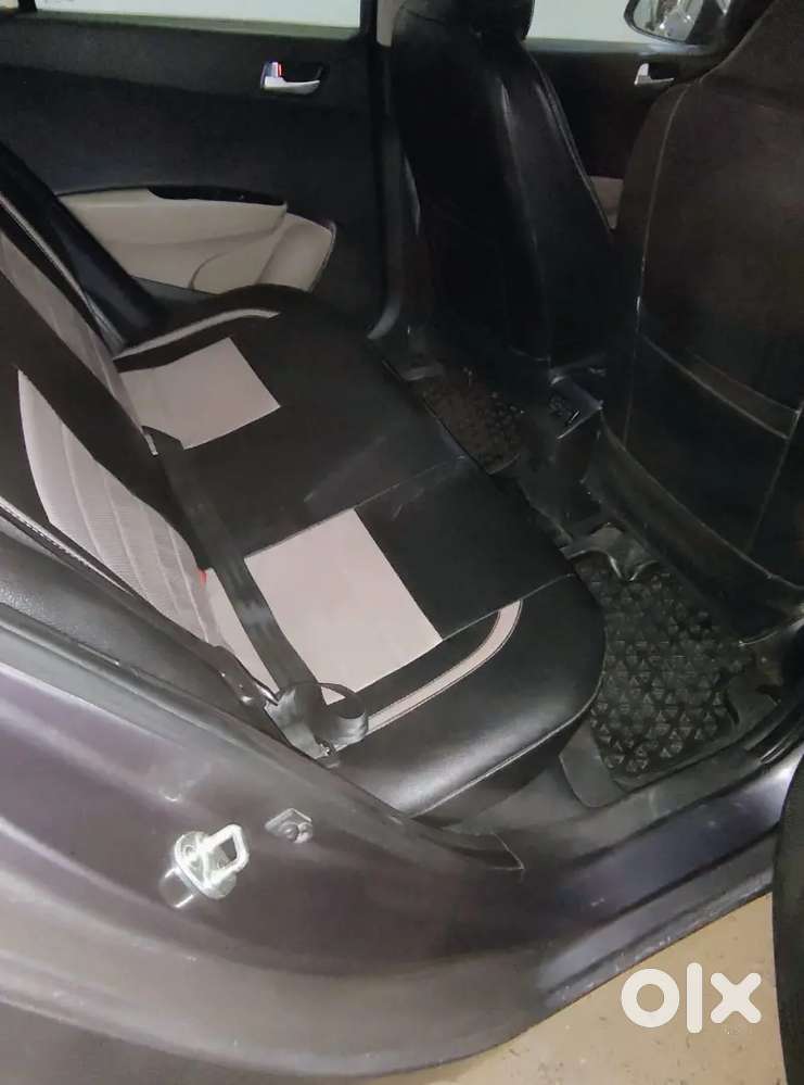 Hyundai Grand I10 2017 For Sale.