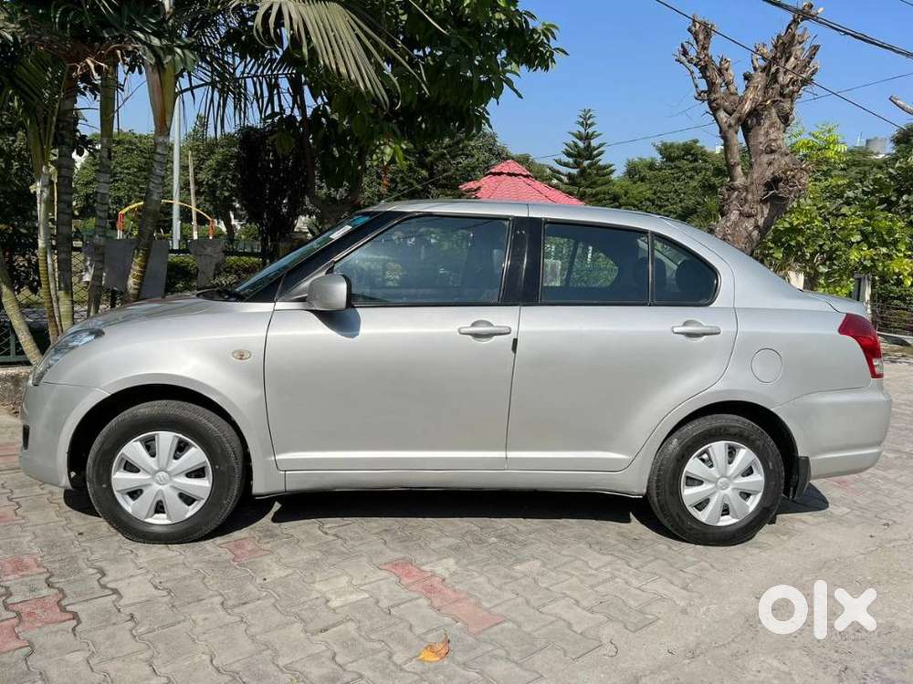 Maruti Suzuki Dzire 1.2 Vxi, 2011, Petrol