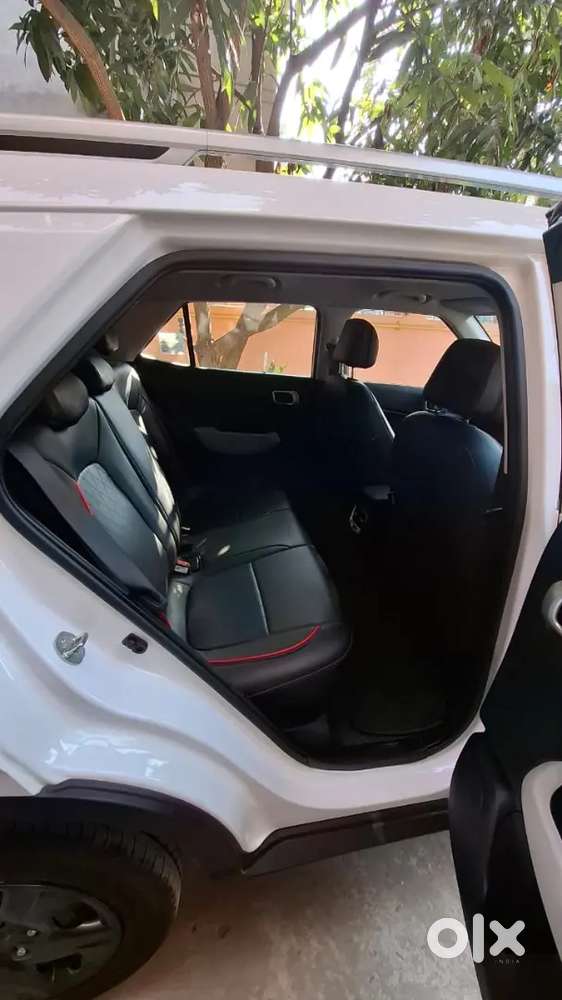 Hyundai Venue Sx (2024) – Excellent Condition