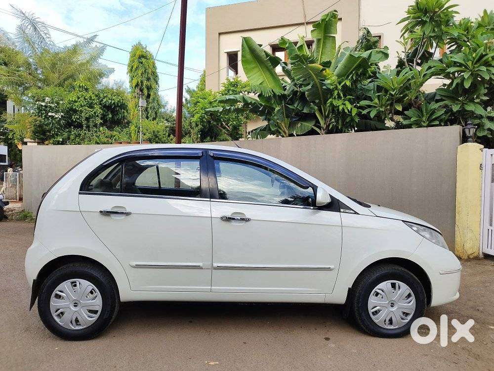 Tata Indica Vista Aura 1.3 Quadrajet (abs) Bs Iv, 2014, Diesel
