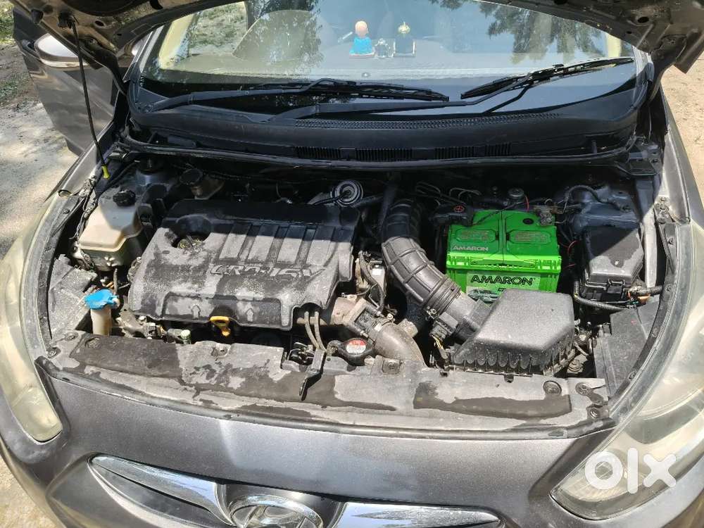 Hyundai Verna 2012
