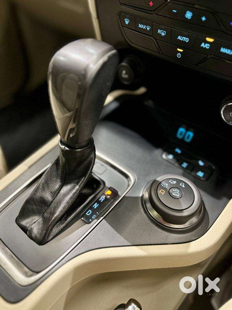 Ford Endeavour 3.2 Titanium At 4x4, 2017, Diesel