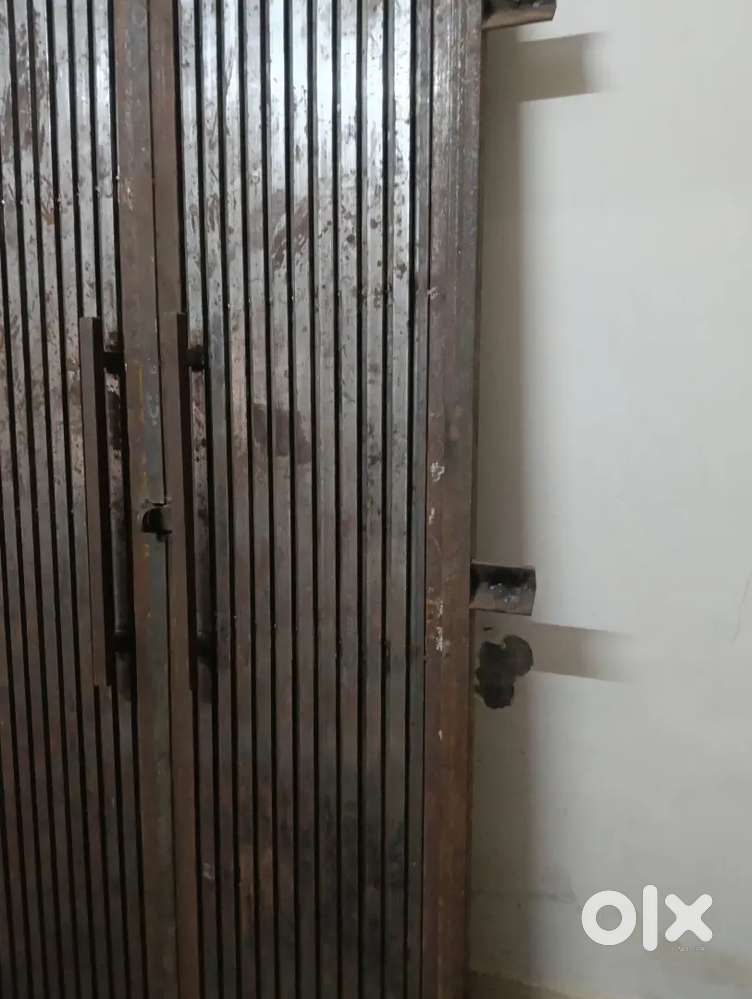 7 foota gate
