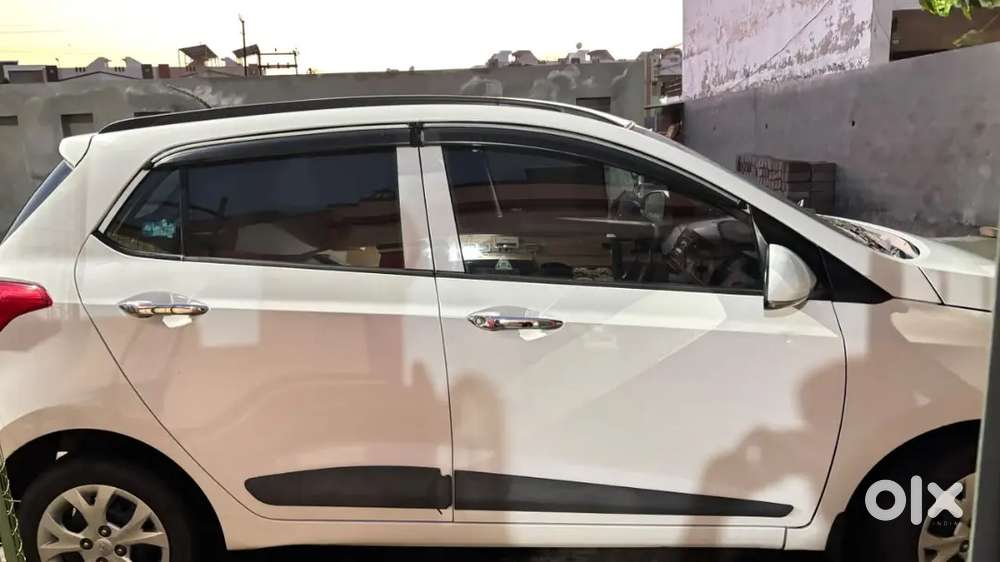 Hyundai Grand I10 Sportz 2014