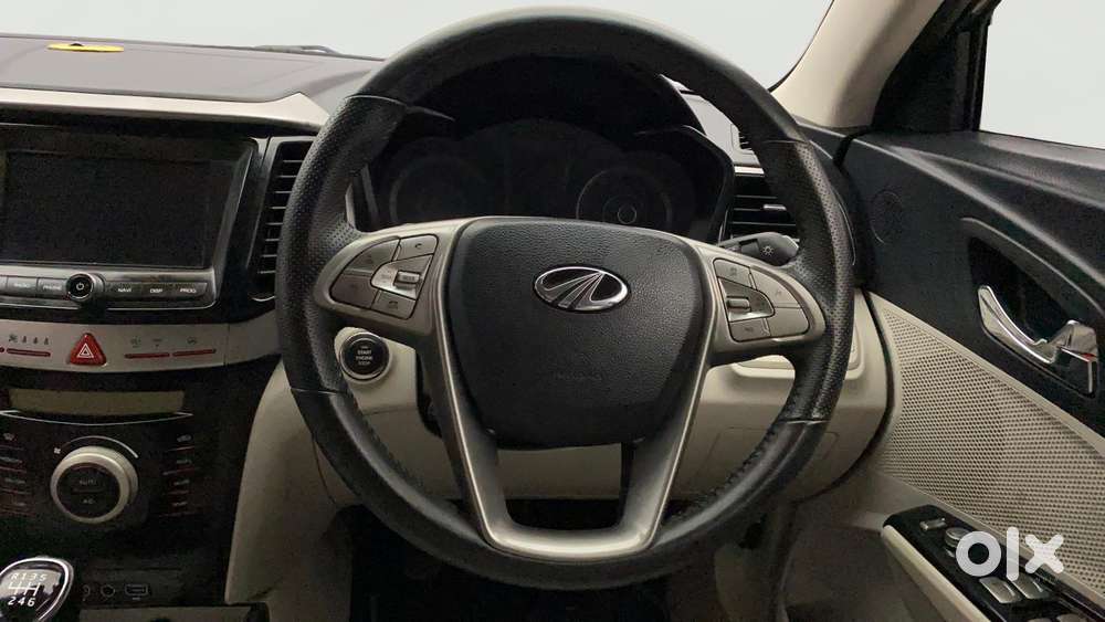 Mahindra Xuv300 W8 Option, 2021, Petrol