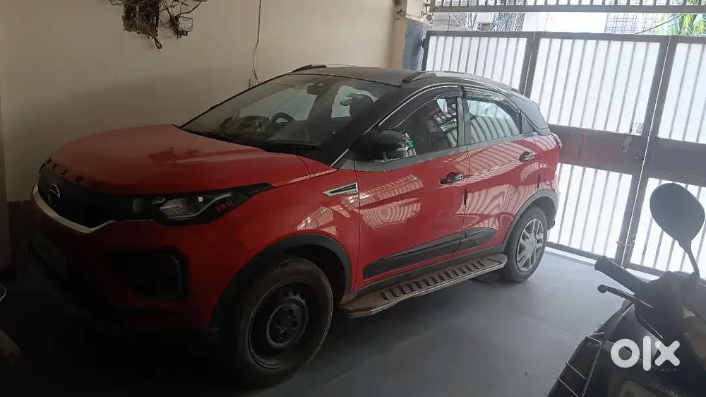 Tata Nexon Xe