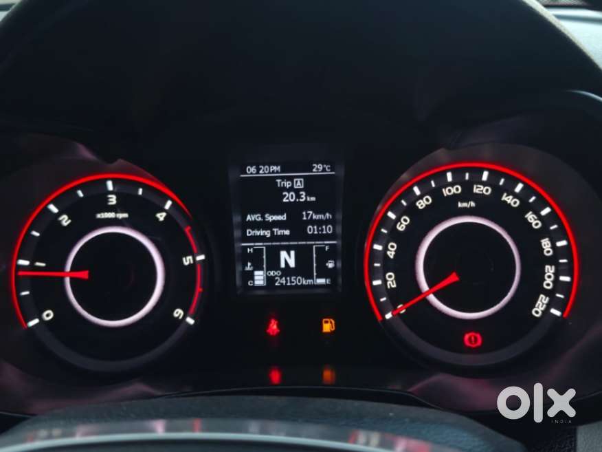 Mahindra Xuv300 W8 Amt Optional Diesel, 2023, Diesel