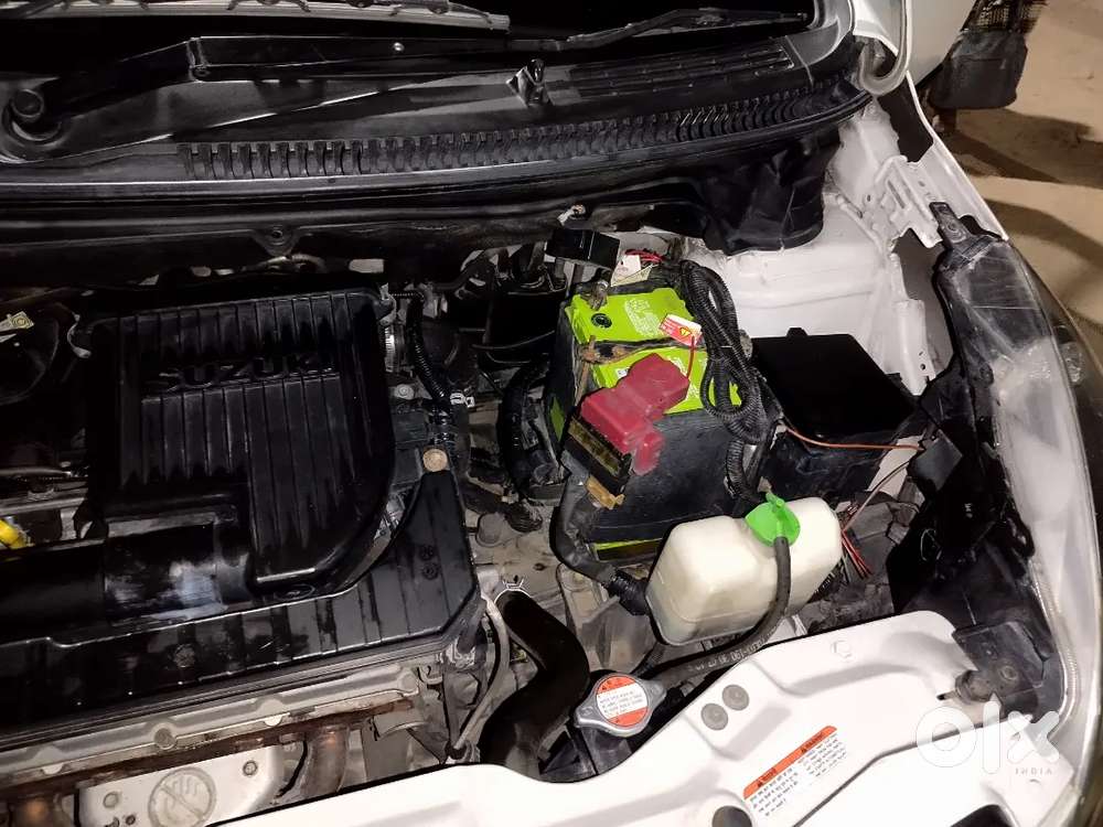 Maruti Suzuki Ertiga Vxi 2012