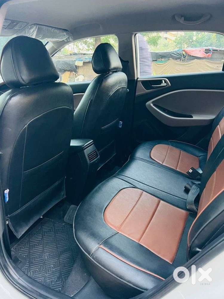 Hyundai I20 Petrol Cvt Asta, 2018, Petrol