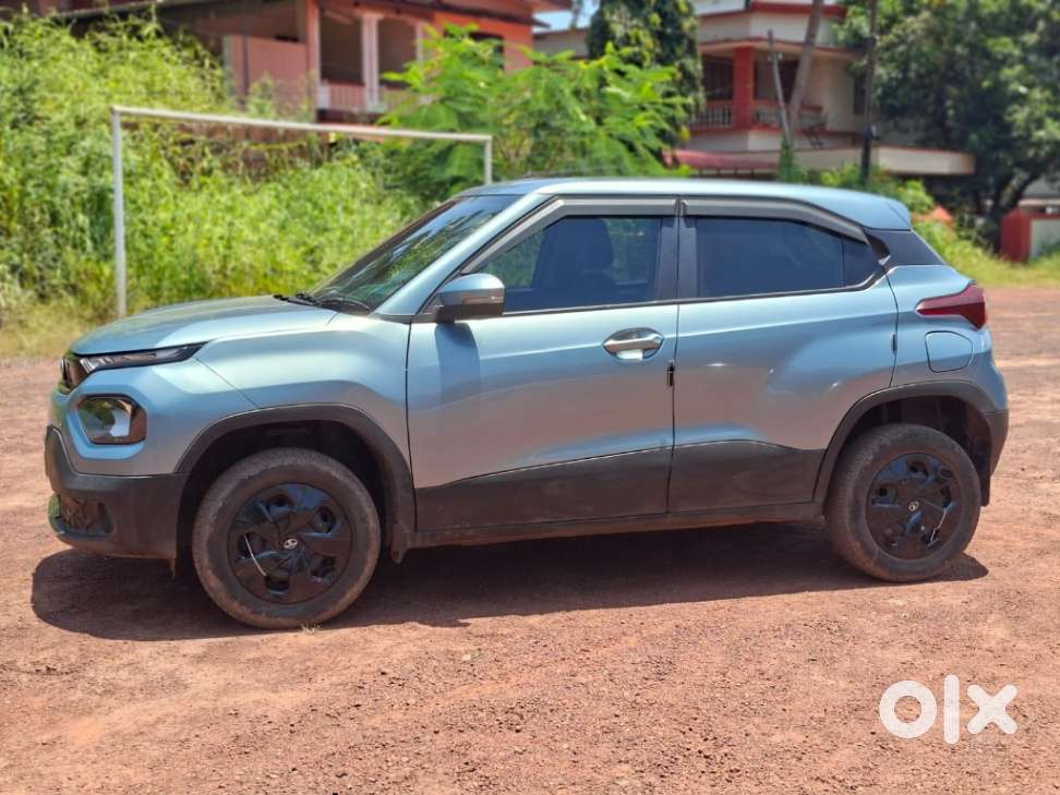 Tata Punch, 2022, Petrol