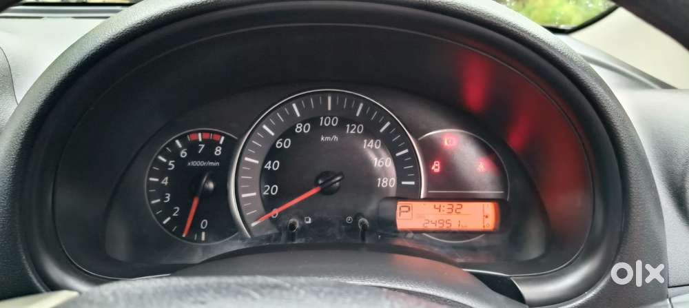 Nissan Micra Xv Cvt, 2017, Petrol