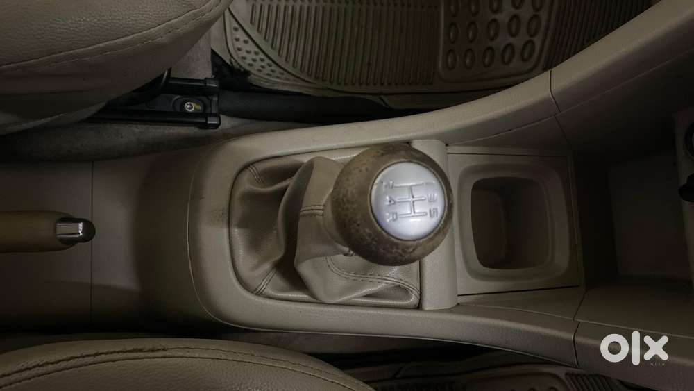 Maruti Suzuki Ertiga Vxi, 2015, Petrol