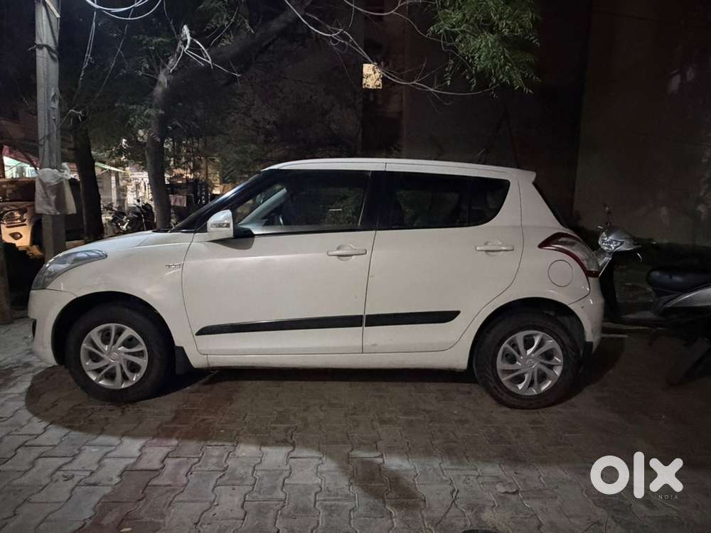 Maruti Suzuki Swift Petrol 2014