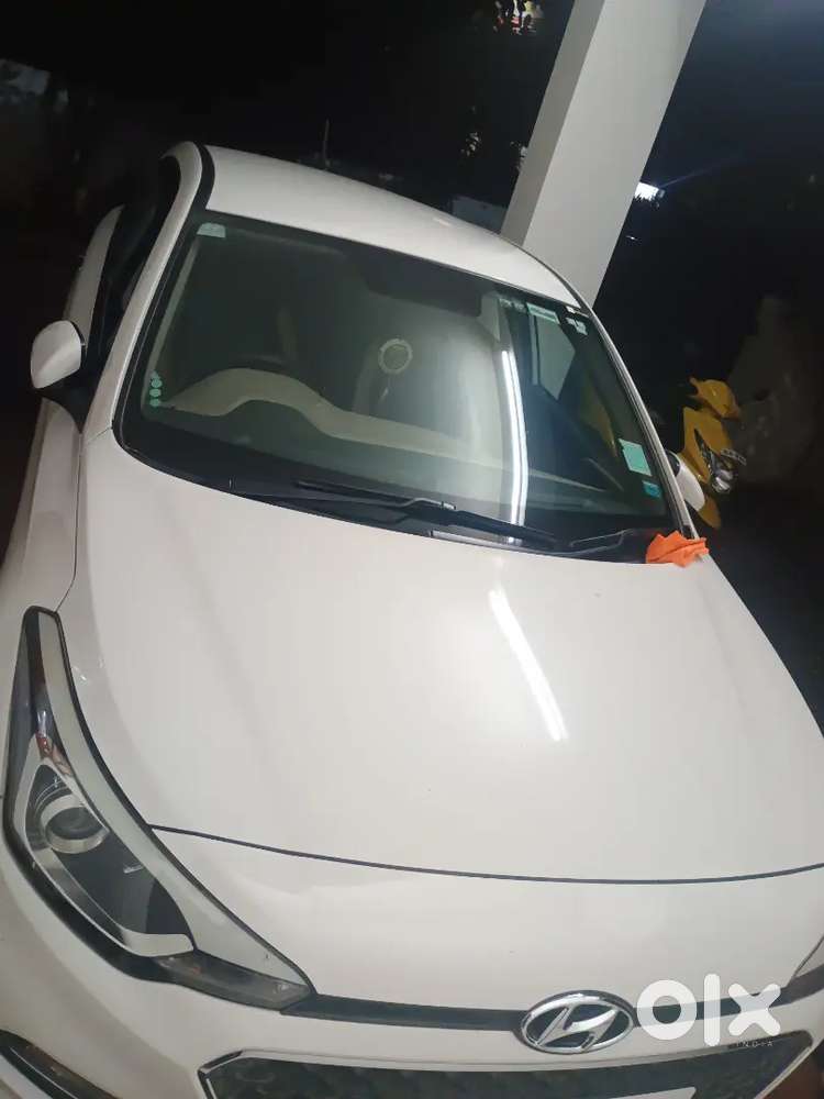 Hyundai Elite I20 2016 Petrol Only52000 Km Driven