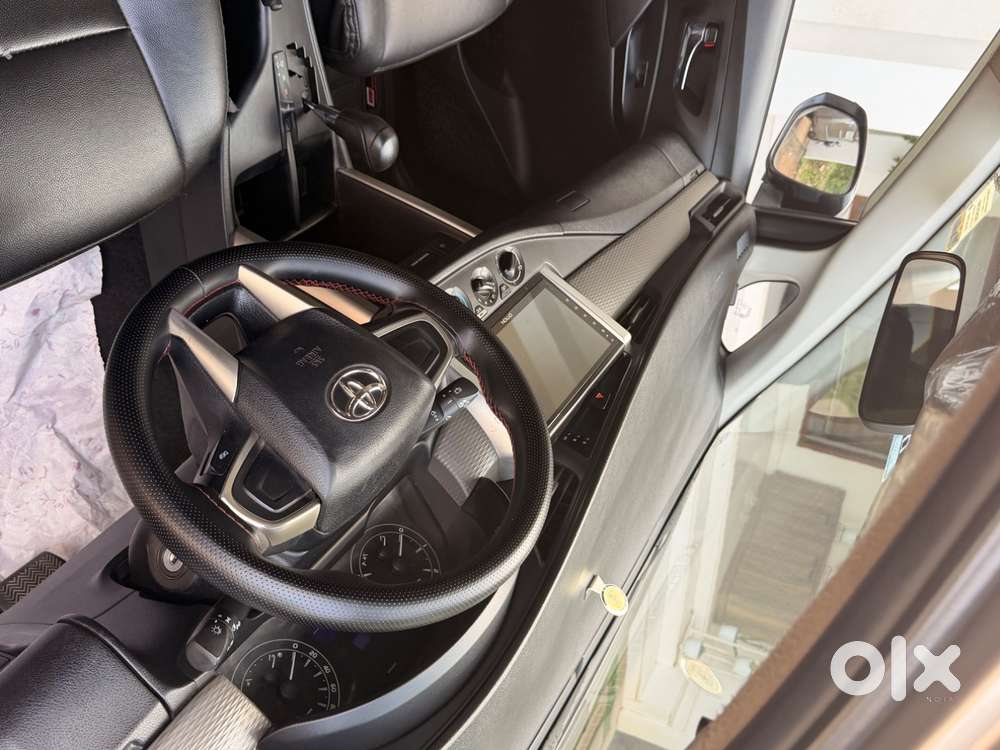 Toyota Innova Crysta 2018 Automatic