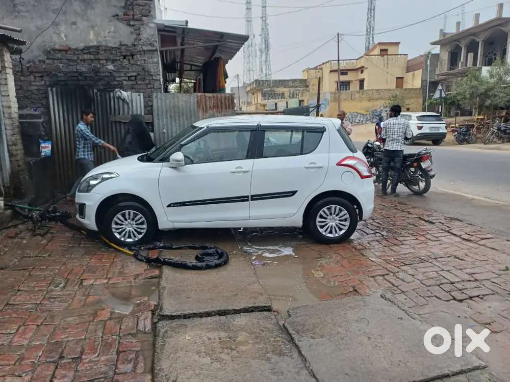 Maruti Suzuki Swift Dzire
