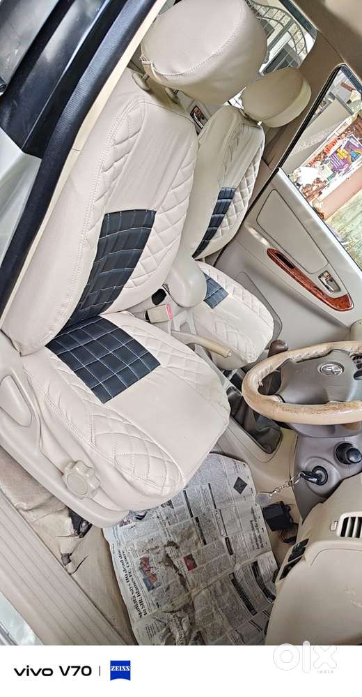 Toyota Innova 2.5 V Diesel 8-seater, 2008, Diesel