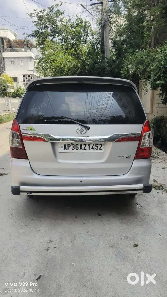 Toyota Innova 2.5 Z 2014